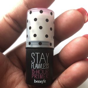 Stay Flawless primer base by benefit